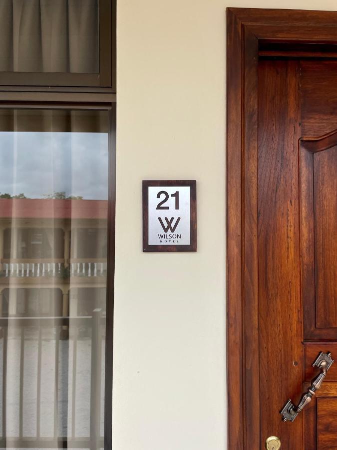 Hotel Wilson Condega Liberia Exterior photo